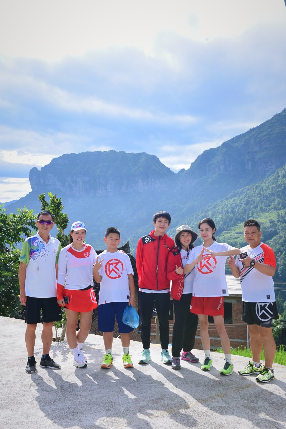 VW1gKR74J96a6Y0muCPA1s9iUBoUjUPqvHtHqNRehIyb1FJjQ-oJe0ECYH3bVyTi