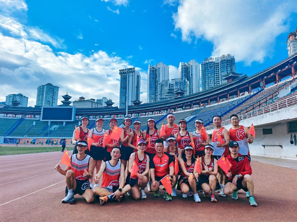 R0X_Xpz_6qBNyl1SnJUS-ofGo6g_MFVzL6LACjVUDOMlQmrW2trme_qhwi1HYwYw