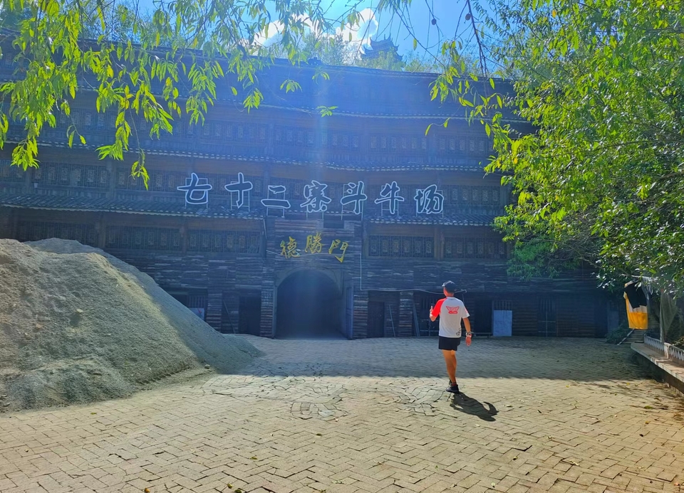 I8OQRKssWIqMUfm4STtwHclwZGxyF9bRuO1qT7qBNiPE3TwqzsVJLb02GPXasgy7