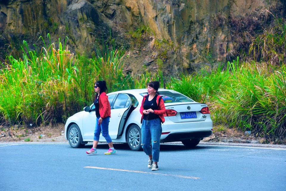 Ctg4-g-LgkNUGXL-_6BHYHpZ_b3gK7X-33GdXTJiZnCtcytdnafmejBxoFzb4wIz