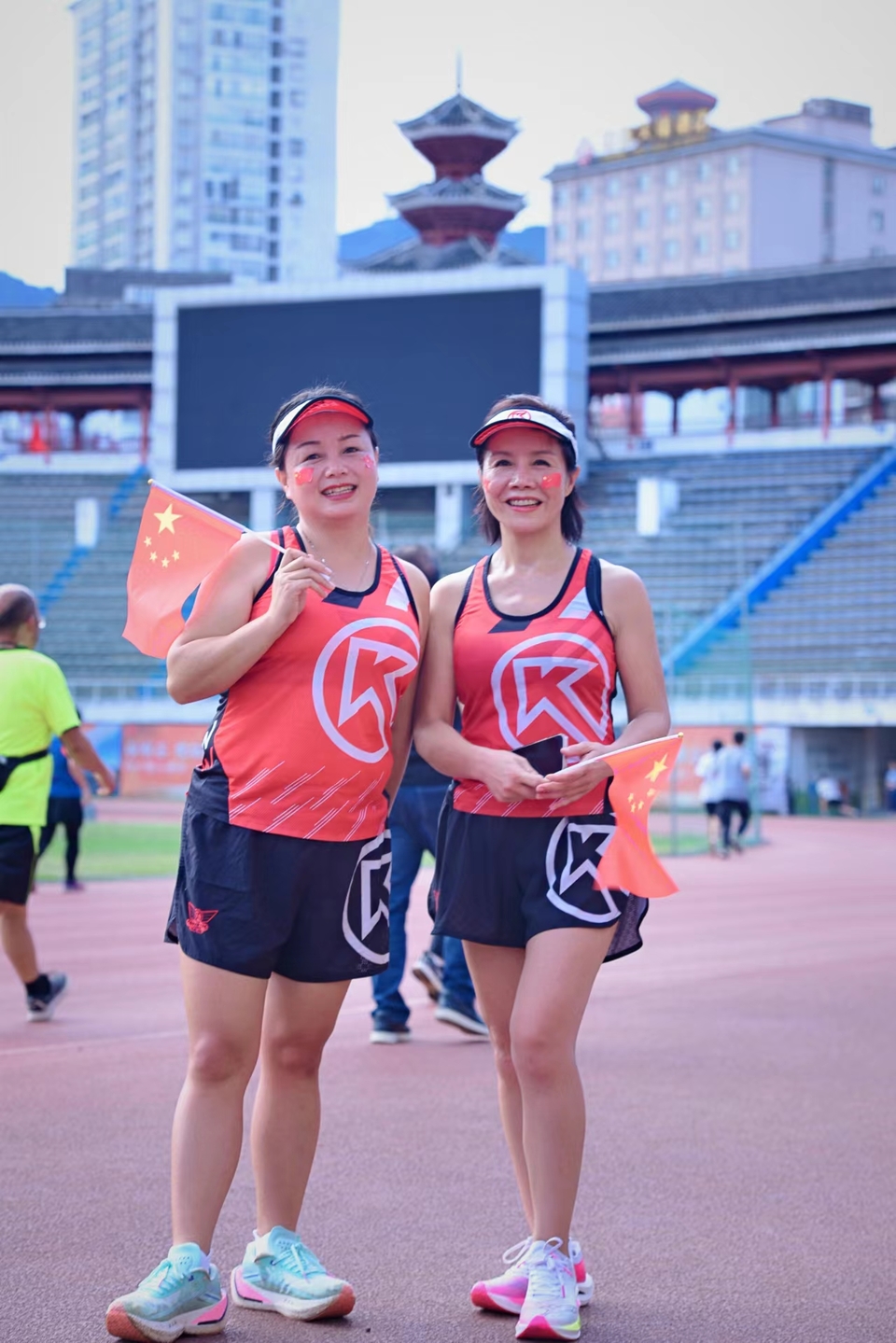 Ctg4-g-LgkNUGXL-_6BHYEtKcX_At8tWnVOtIayuC0LbFl1N2EZ5ZdT3p0_dgP8W