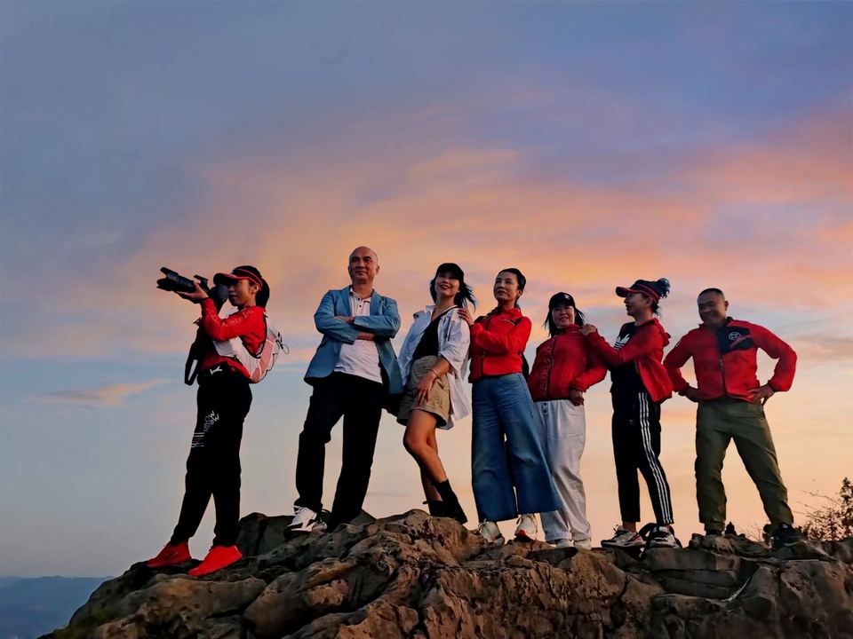 -CZKbFOxM-a4su0qY72XaV_2rRAEUtIHw5QxuFFJj9QvvBk63REimgidHvl0LvSJ