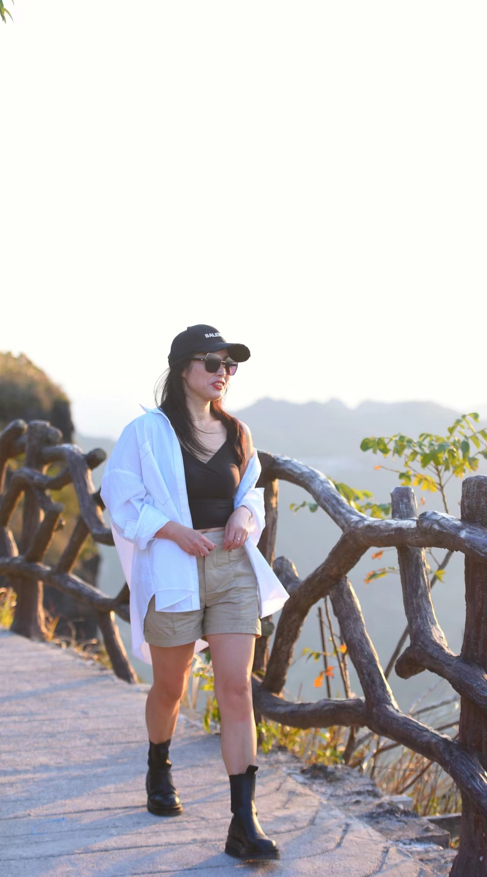 -CZKbFOxM-a4su0qY72XacL6IIdfPPavYlWjszaSHJ13ZBDaq8knz-mkbKnlMZTT