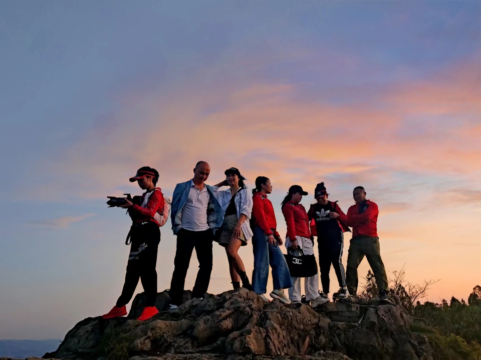 OK8CdW-vSe7UXqP0kvPL_oPIgcyaY4mfUdrioZ6izqOqKIclSk3SVQNht1qXKgNE