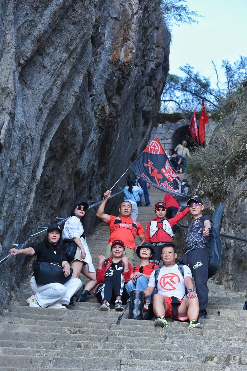 868j72ENFwCKvV_AWh1Xb8HT-NWllHesnnRiqYNDXWlYNnwlaI8qPf5xINqY99S-