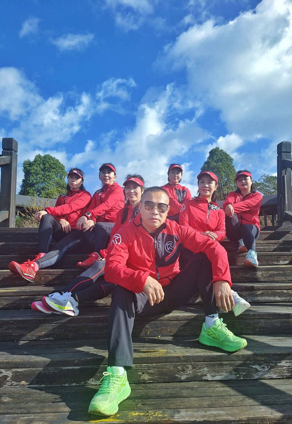 8BVVVmujg8LIh_ldaCNRumN3vdmWI2F1bcgIZMmUxvXi2JhtNiuxZPA-TynQnrCG