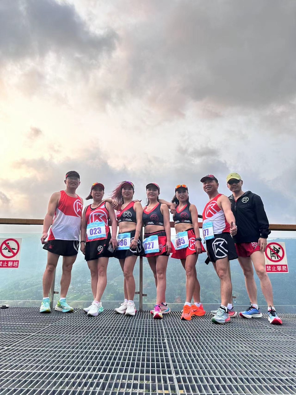 gEZclIqWvKplZ_MEegXpLc5rykdq72ov7OVcR_3XAU9vKr54FtX_Nnv5T6kKrbHl