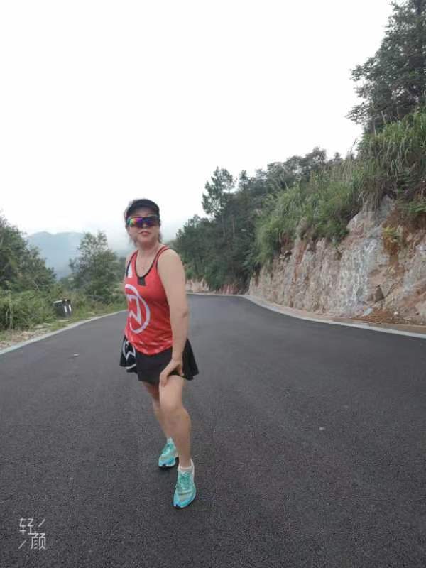 Dx5eymTDS-pEPN51JYHaF1-O4O8NehWndCyDn4WilVFlb4-eid_c5PyeNv5YypZ5