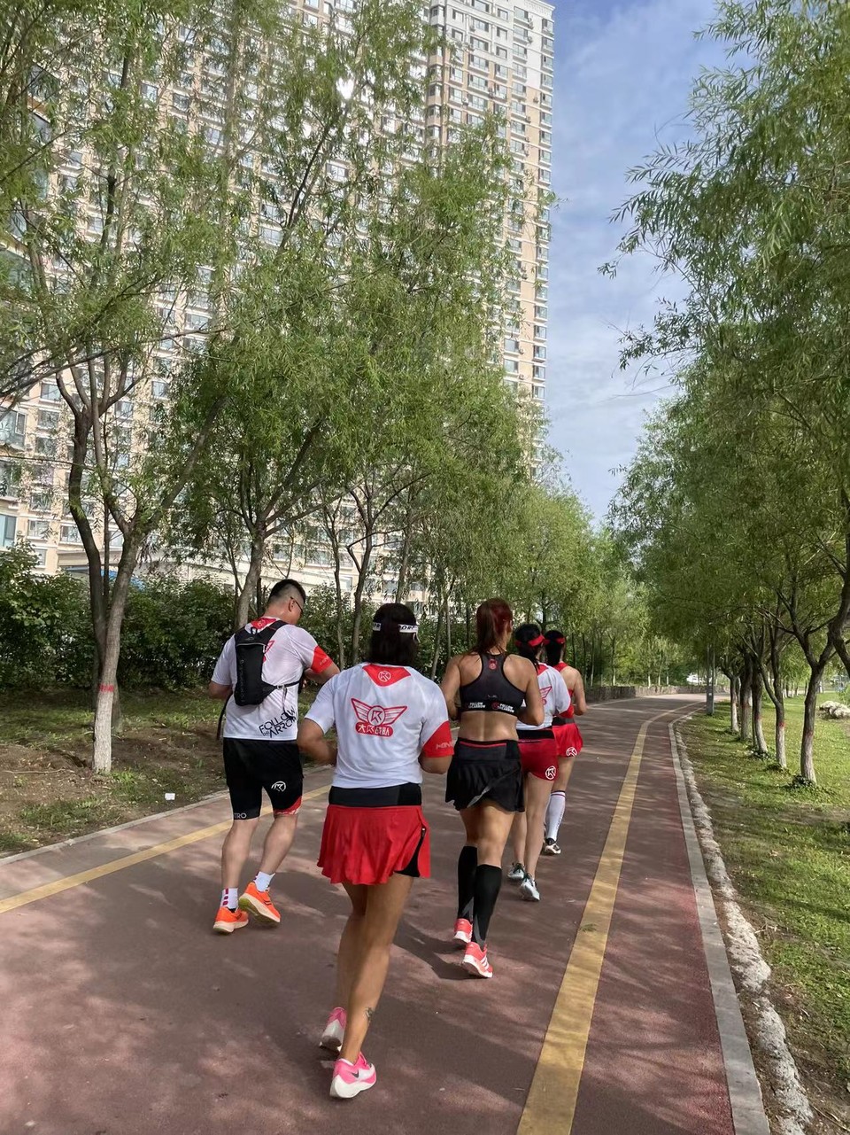 KdtYdZDciGssrSr2lLw6tTsRQ7JzDgDps61DJpseF1bXqD0E6teO1mbUlf4XUnLv