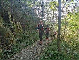 Emc9gCYt0m2hv8vtMj61wCGBmCiShEMUE31E5h2e2-Z3sU5Nwl5J71bBSA9HpjBp