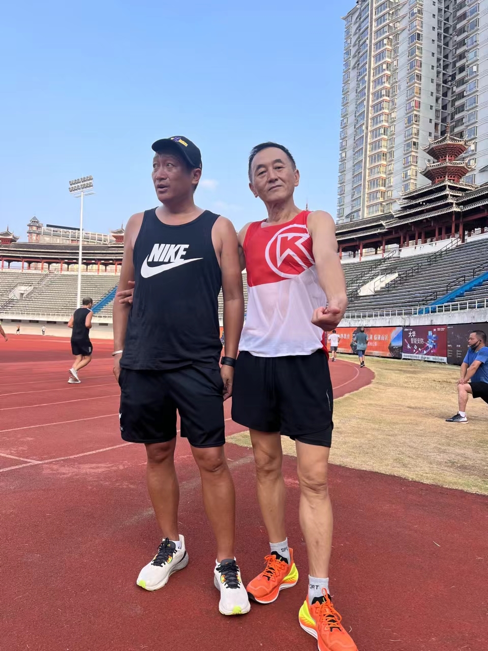 T4V5yCS_kzo_3YlrP589paRGUvky17X_1MDGjoekrbNe-oY0AtJNsu3UjMLZWuDB