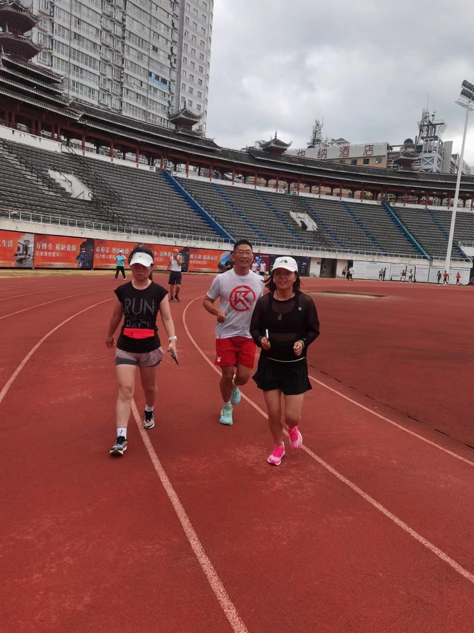 T4V5yCS_kzo_3YlrP589penF2VccbF0W7kEi68qrhS2v784cGRA6IS9yRzUi_OJX