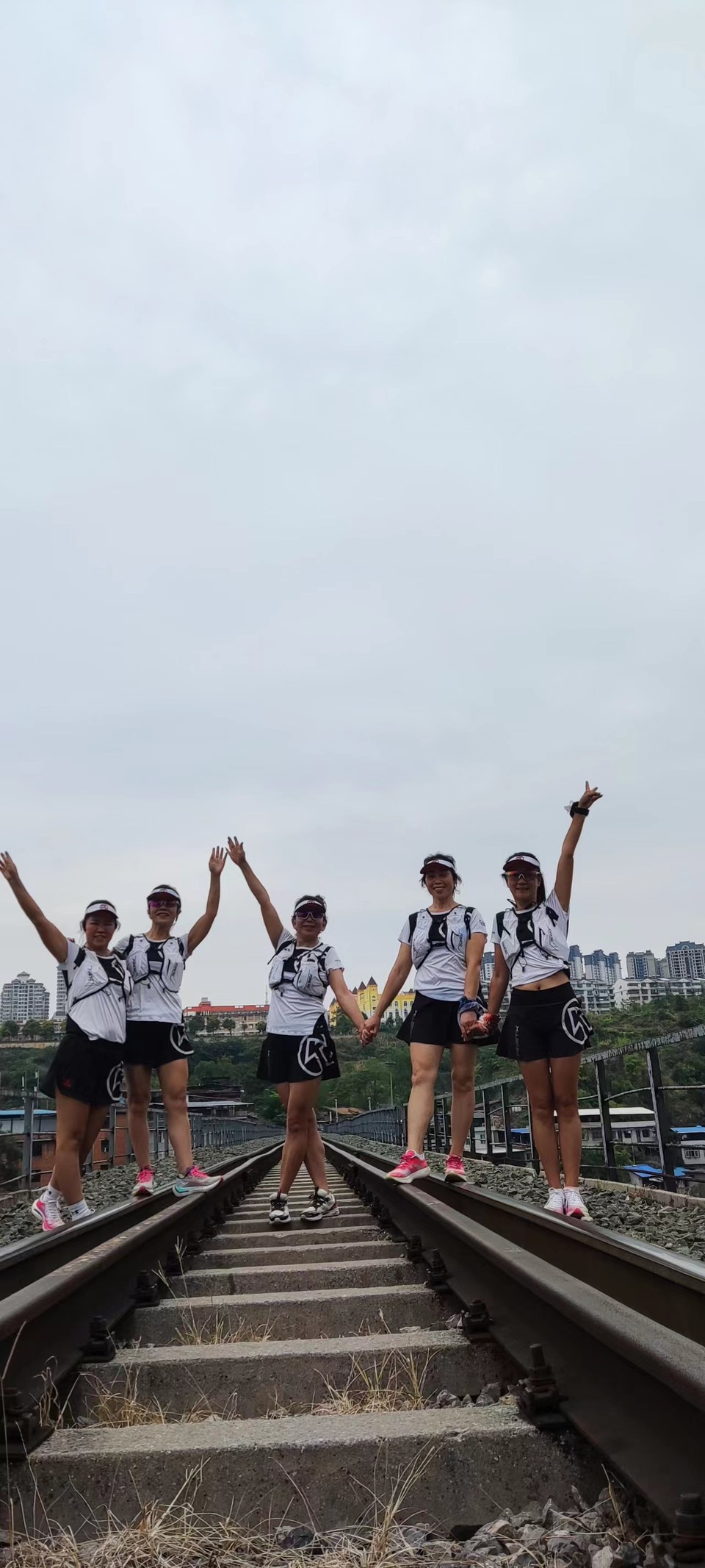 9-j9JIiW749N6Y85LOcmUs4e6l5MqJVIQco7Zc1-MWS6QoB0y20UP41e5J_ovKgN