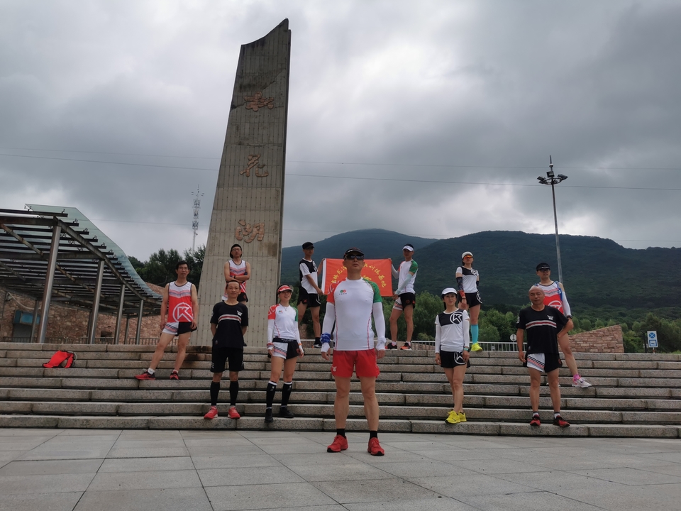 -q0murCE_-BbuKaRzLJ4iTSSzHsUJr45JDxJHmyroavqNqpapYU-9wg1ZnnlMVOn