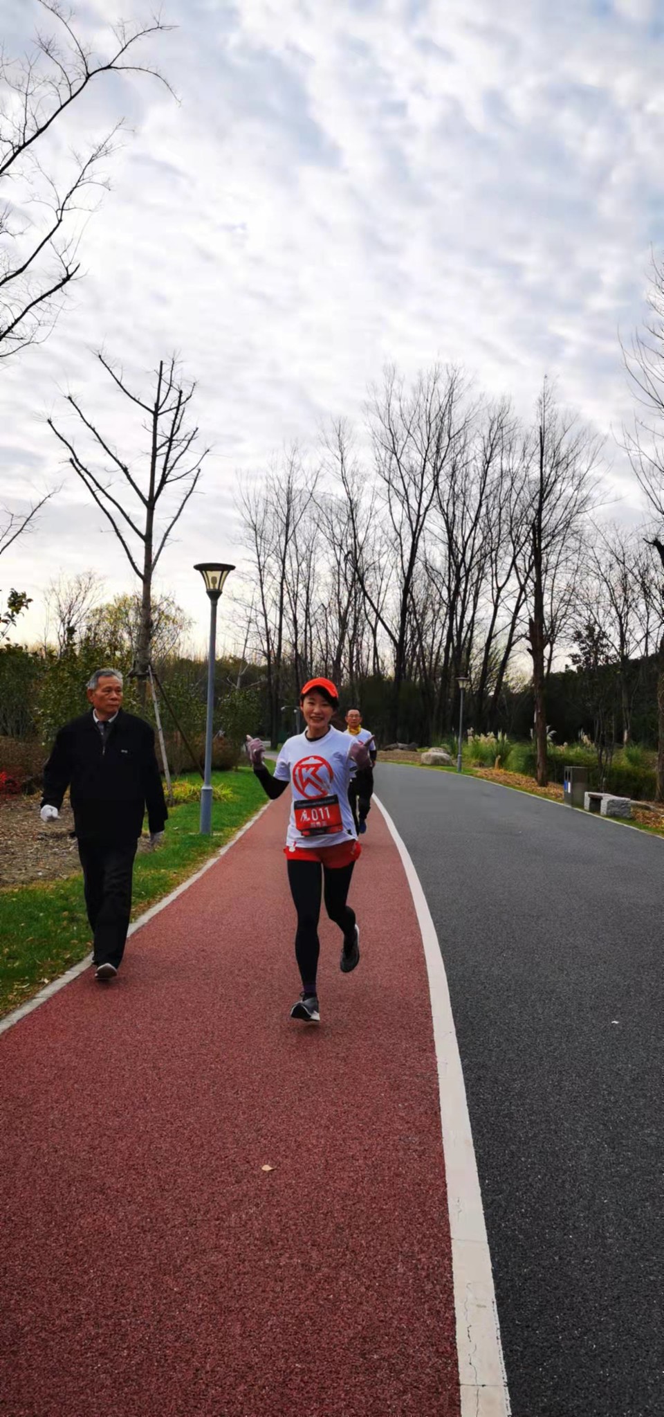 bJKH321Mv94JcDcmS1YuoA0OGTy1ImC-PobNSshrWDdhj2S6uZtUamU5kK-1XUjX