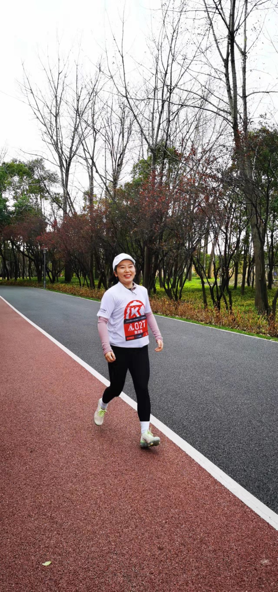 tb_ENtVazgjRsc0bg8WvZh0Xc2lvju_uPGs8TCJB7EpZsUv18-FHSqSkVRSe4mrr