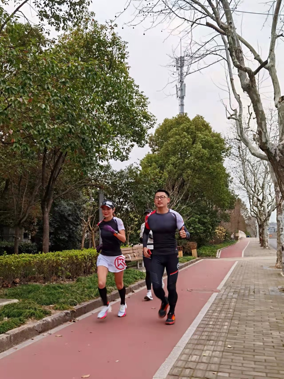 kyPb8Pf7llAlA-fUHO9W0EJJQZp-ekuI1AOJWqXt5Nz9XikDFeC_PHJdHT6bf5Uu