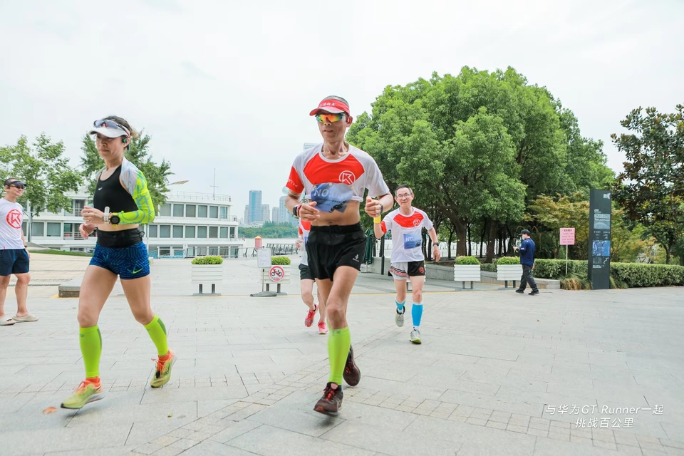 Z0-0kcSjAZ55ZWIjXMrFVGb8zy14wRizplbw6nW_uT71tPtD_fUBJnS_Ew4d1OvY