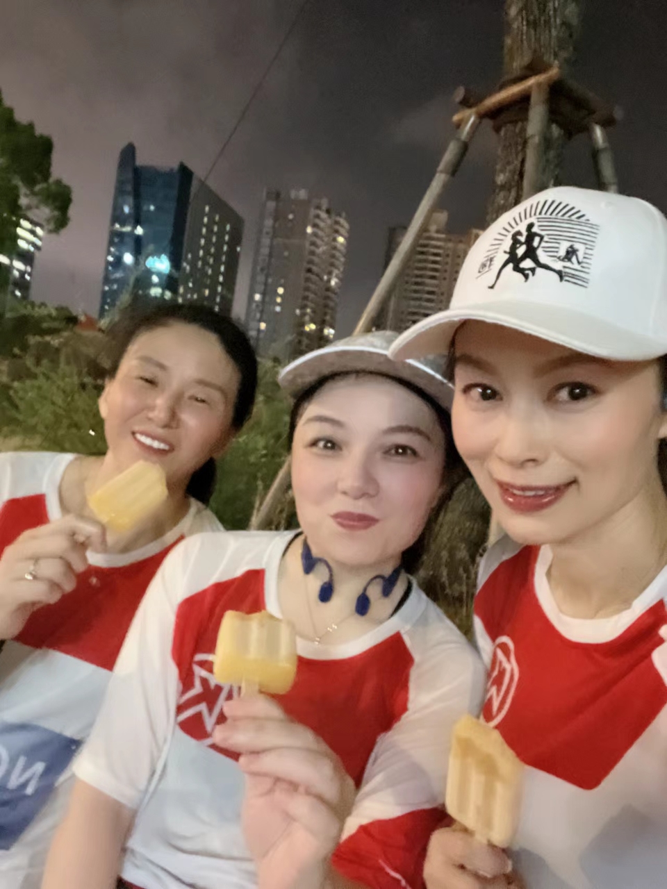 Z0-0kcSjAZ55ZWIjXMrFVJ1CdEPPfbKiTOyxqssfvuocnuh2iDfs-R2bIt_pXkIt