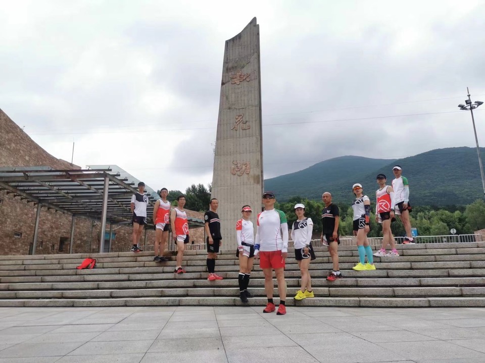 830B486A-9EF0-419F-B6C8-D9F0B16A9815