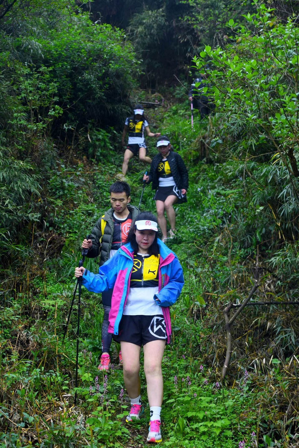 GEFnCaioLcCW-3ZTNvGjzQJU1VUzQDEcxPToxXCsW6A6879qM6vYYFW3Q3XuWka5