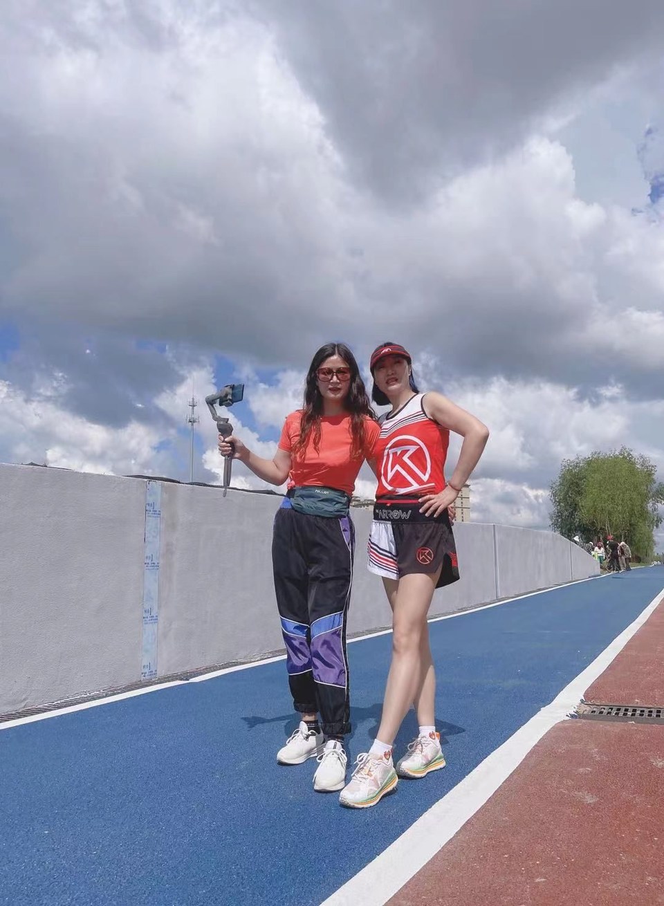 KdtYdZDciGssrSr2lLw6tRoBHWgwrkssvVGTsUBxC5Zf4SCP0oftBljIJaGodBcD