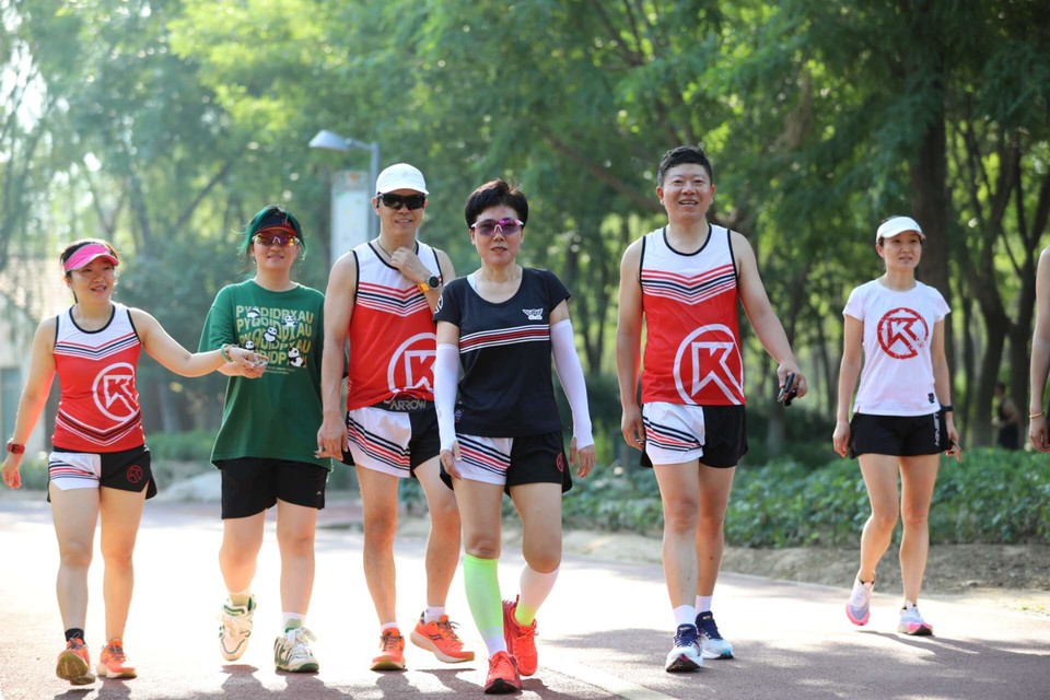 edc4-kyoni9VD2Mbx1aREL46L_UQEf57c9DS03E6s29seR06szB2c_sXxqDS2Qc-