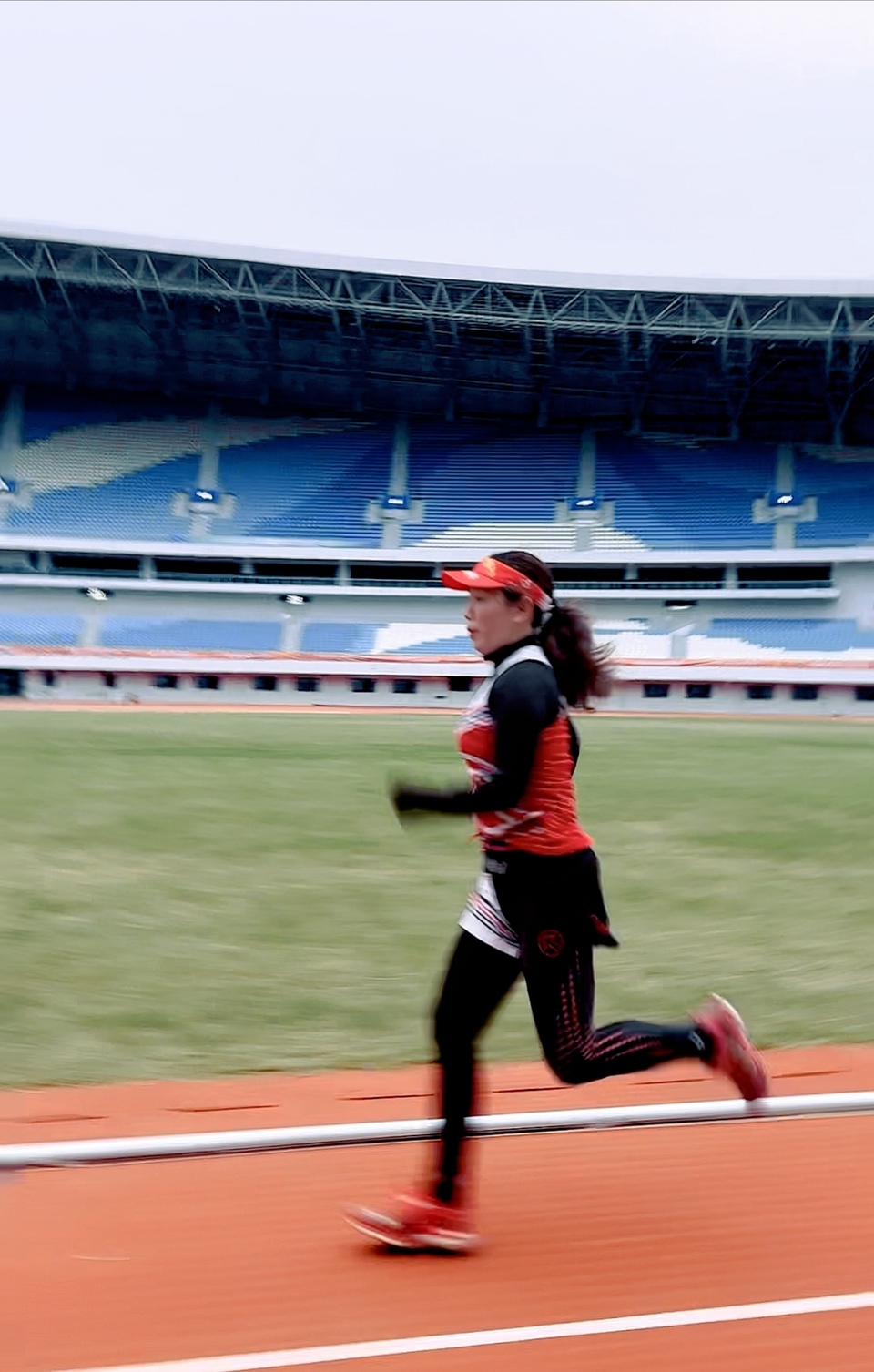 zbPczLMcz8RhUoXJpgI8zlh-R6d7-vGazHD7EaAmdIH7GVwuj1qHFJp2iMO2Sb9m