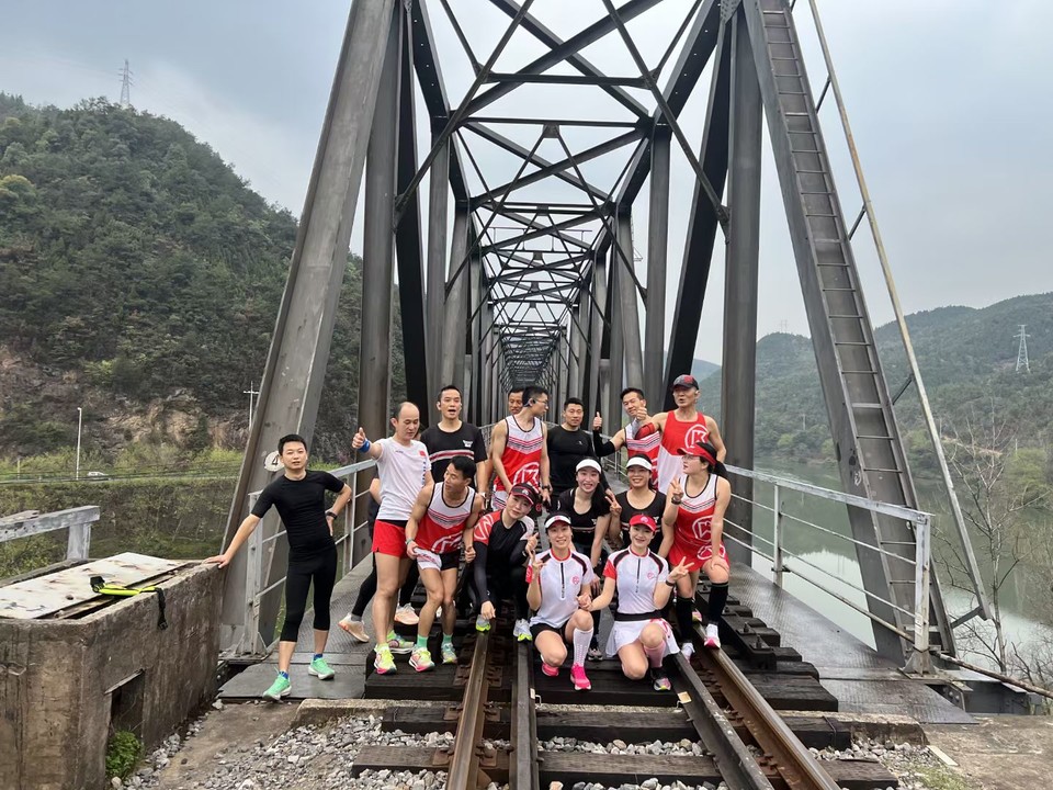 L2zFqfcqhcEtgXaueItVzMfynI-eR_2PUmXYuV8FP6N_pjA8RNrY-4nCarfiEUyN