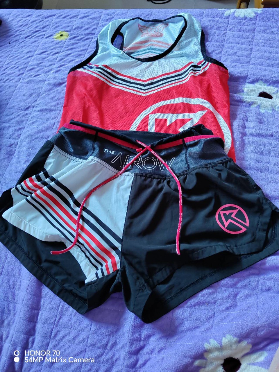 _cahS94OquIjxSqNQ-mCtsBsonEK1SleTyQUe_wQ9IiVWAe4HJ03nT3x5Pk5Wv7K