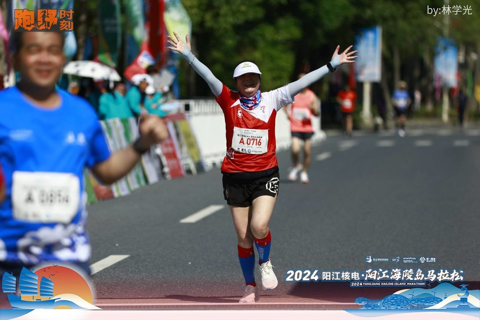 -SIdP4G2XNqCiKfG5LSirs0B8wdu0gY6b0IFTlR3LPAo1iBueWtF6NHYdq6HN9LF