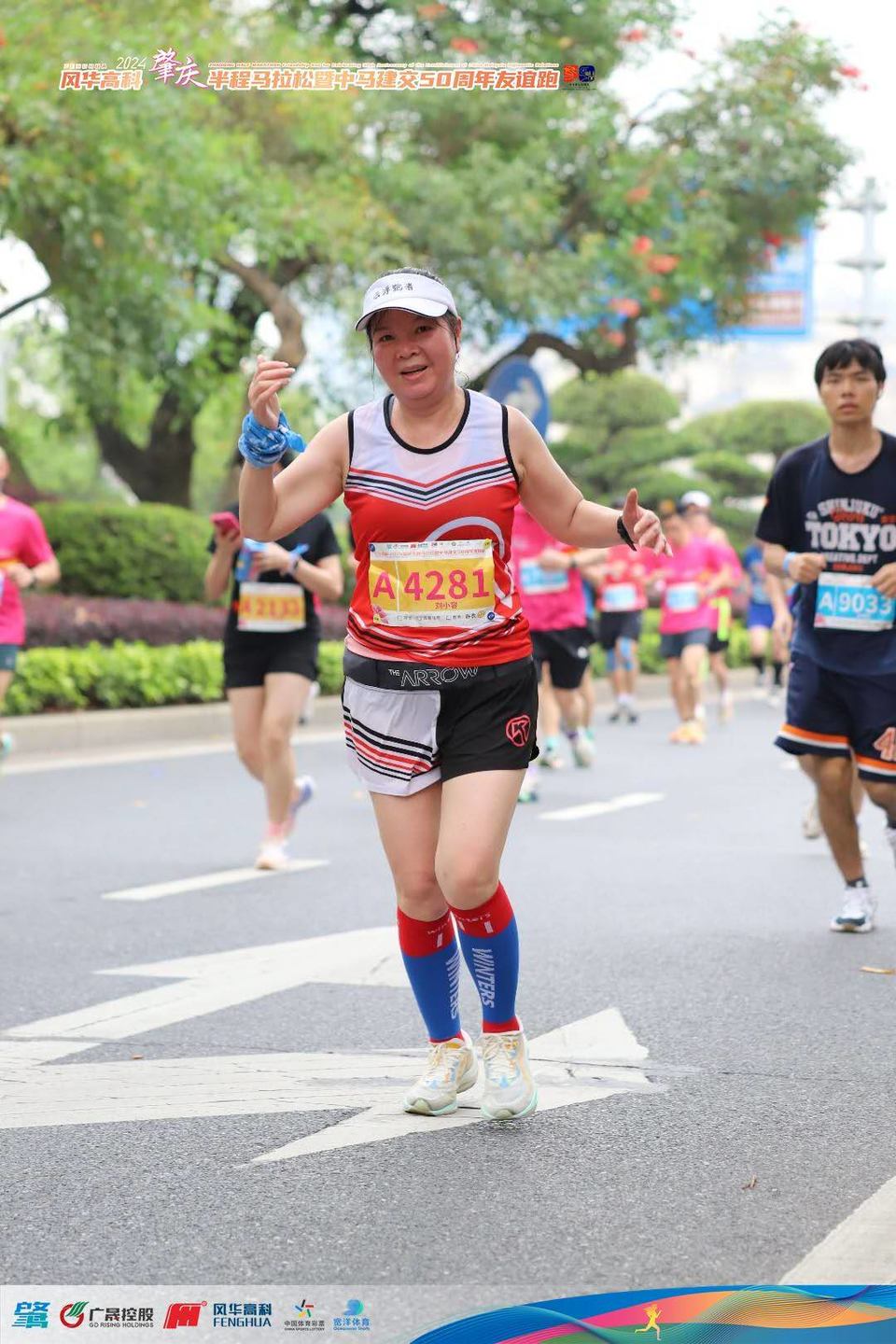 -SIdP4G2XNqCiKfG5LSirrT27HRqJ3zjABgrPpFrg4dZRlv8qsNd0_qbkDLdOffH