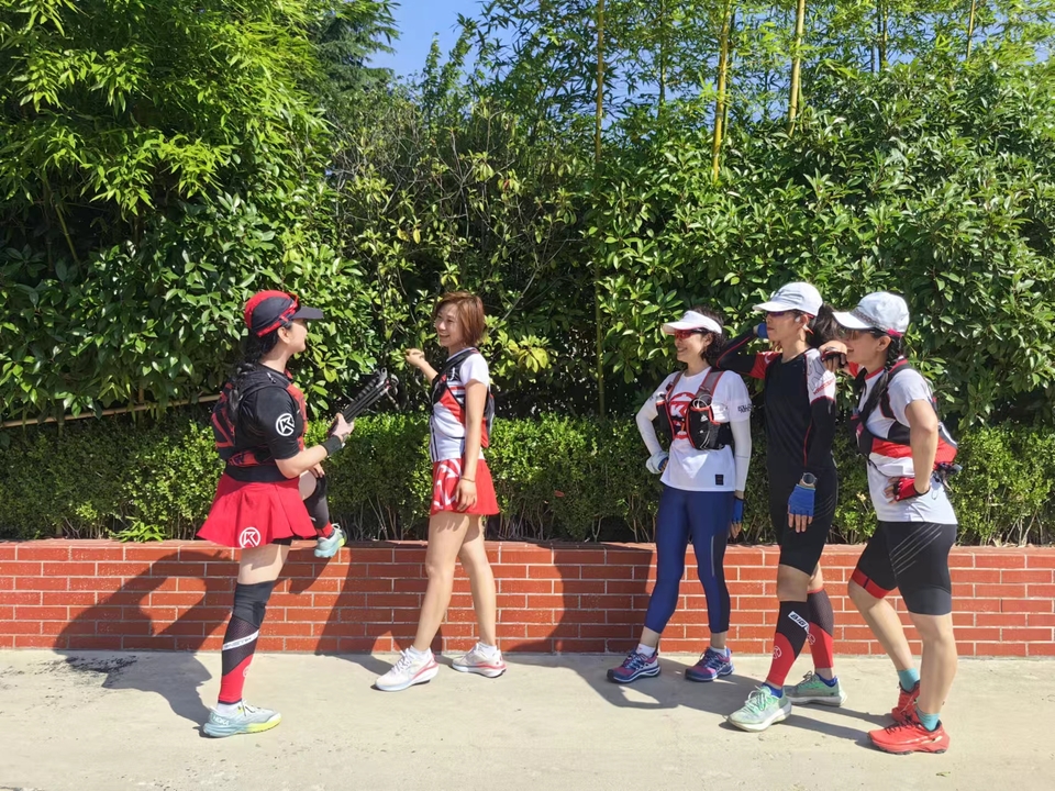 FP5z_oolNKeGipjm2UeuD_oIJkckq3bwdzVbGcenE388RCFPmJen3pxxu7369YrN