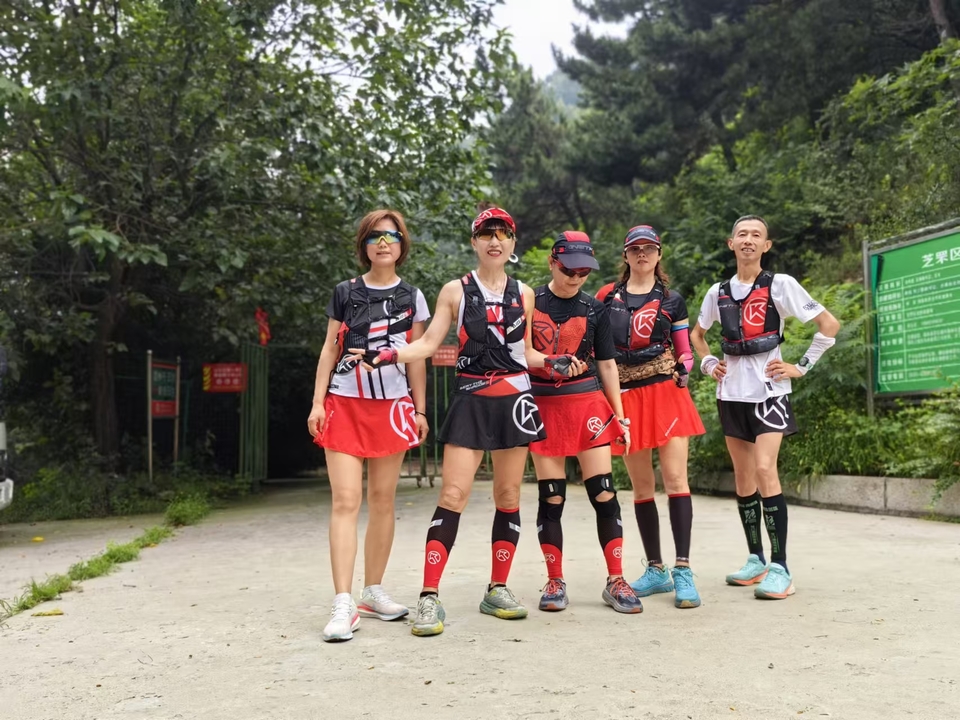 R5dodCJ9Sv7OXFLdBsR_08SvlnhzB85q_0dtVzxldwaM62k3rFiXlqlKCbs6tiyA