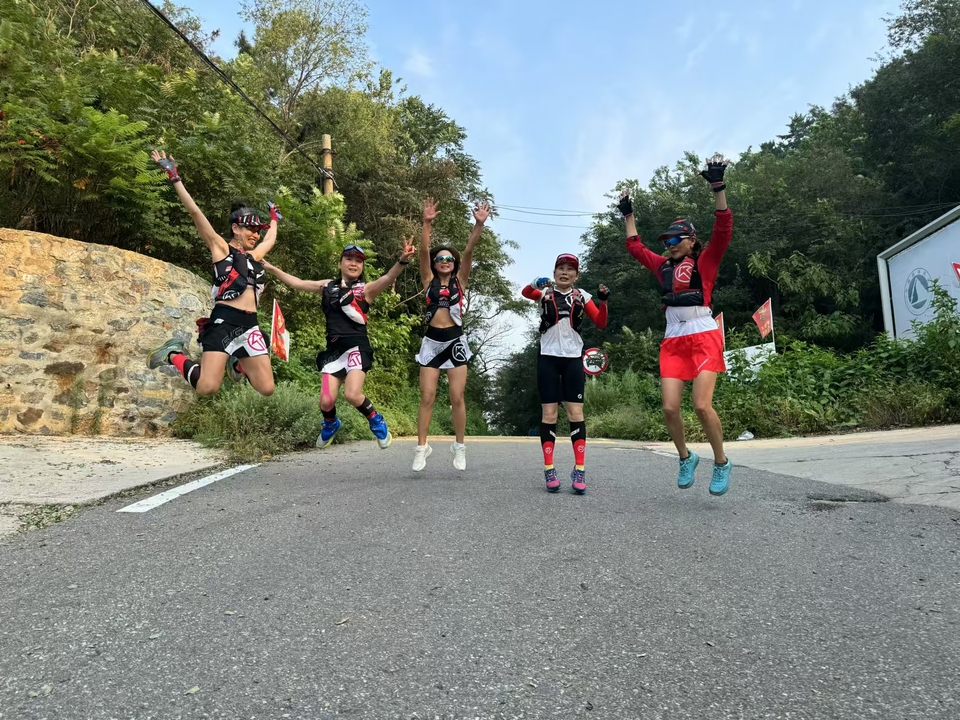 00CHeR-tdbmNJDkA6fK6IxmDIE5Z9dHWZrIN09dHbHXYD4wUrKimvsmpcusU8w07