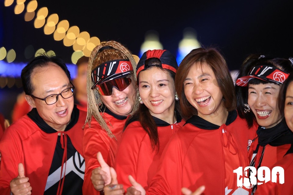 GbCqKIvPI-2IonbukDMrMFkO-_sazAjNPkXepPpQDcSj8eBaG67RKqo8RCecfy7h