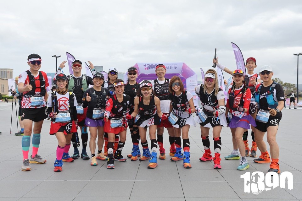 rJvUbN1htLhoaqUl_vXJjvxdYpvisZ9ZexXwSP5nsJXk3lquJOx1jAO--Q9yraJB