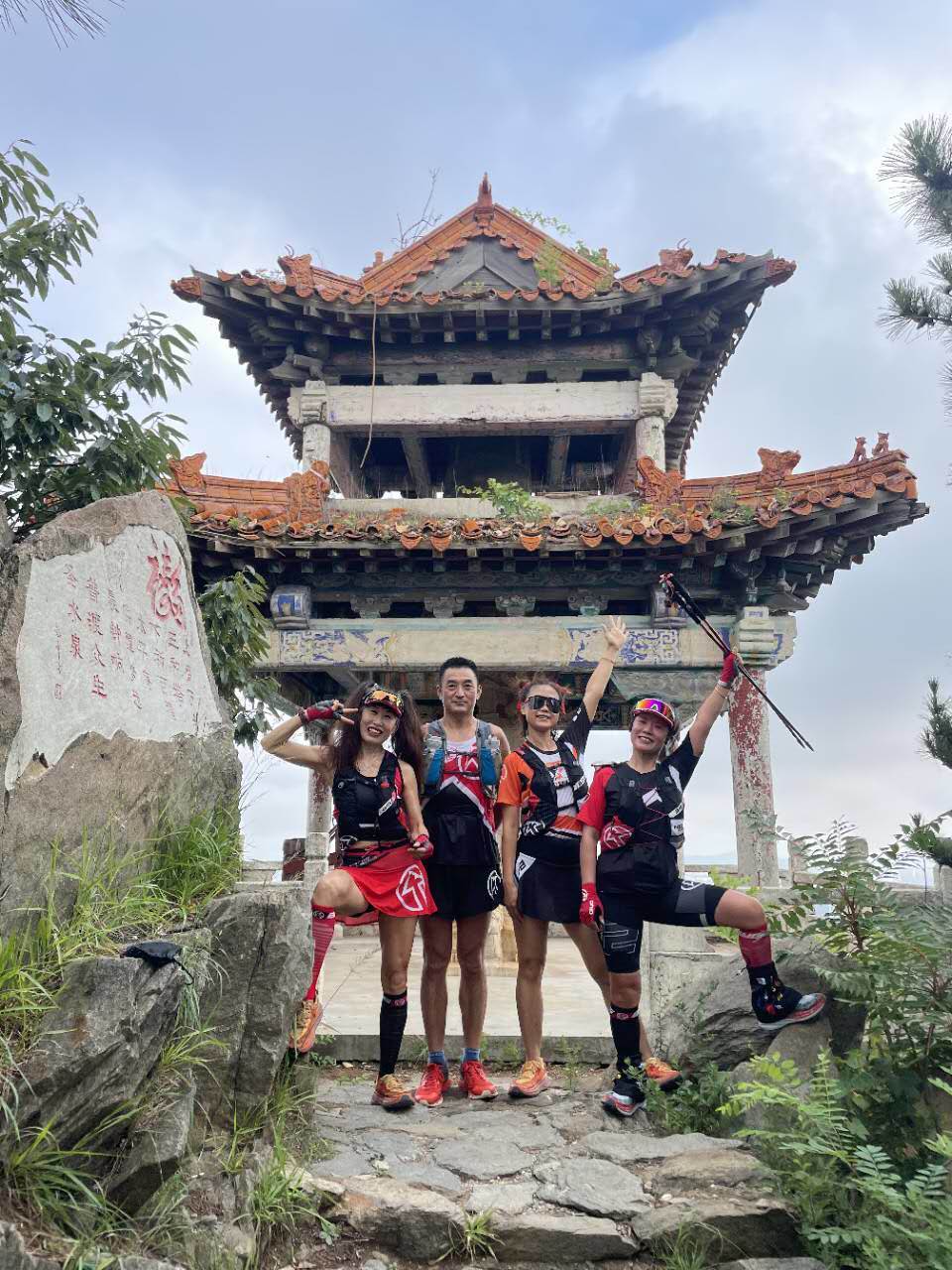 dDJCI959HEAsO2_OOpmZzrR3A-qZQ1VfVGmOTInRGyHkg9UJtuj_2V5eoWxPE86E