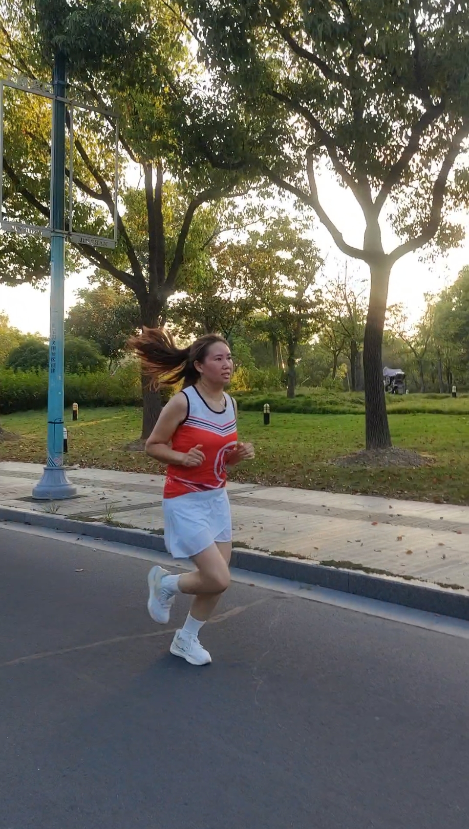 Uopb6SsDBGPvkt4dPXD1-CI0naqxURr4aHUAjex3WGHcKt7DILygOoiTYdsBfchR