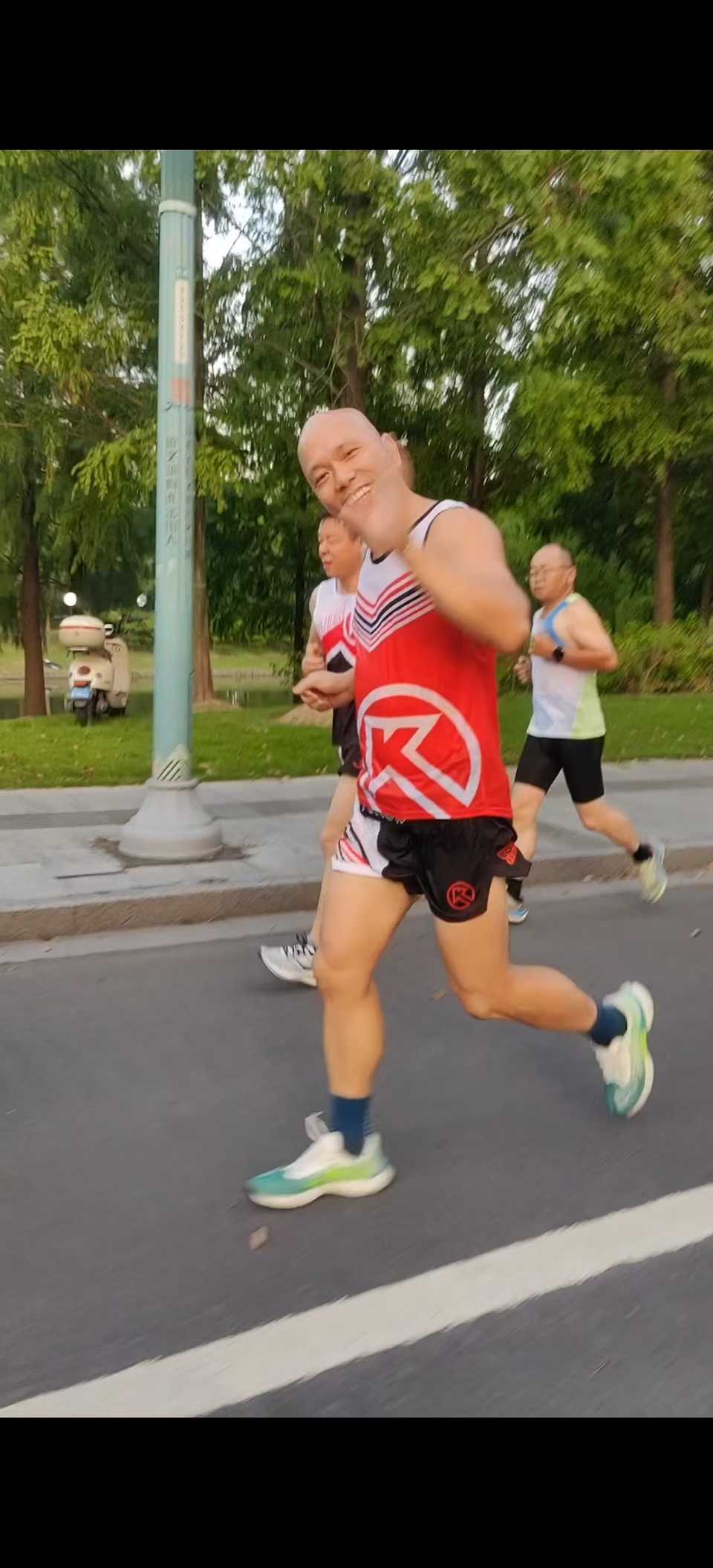 b-X1AF_jqGrZZNvCN-v1DlW_nDvFWymNn9la4q3TdZGxeXbPO1v8NZCJBPR80ZlG