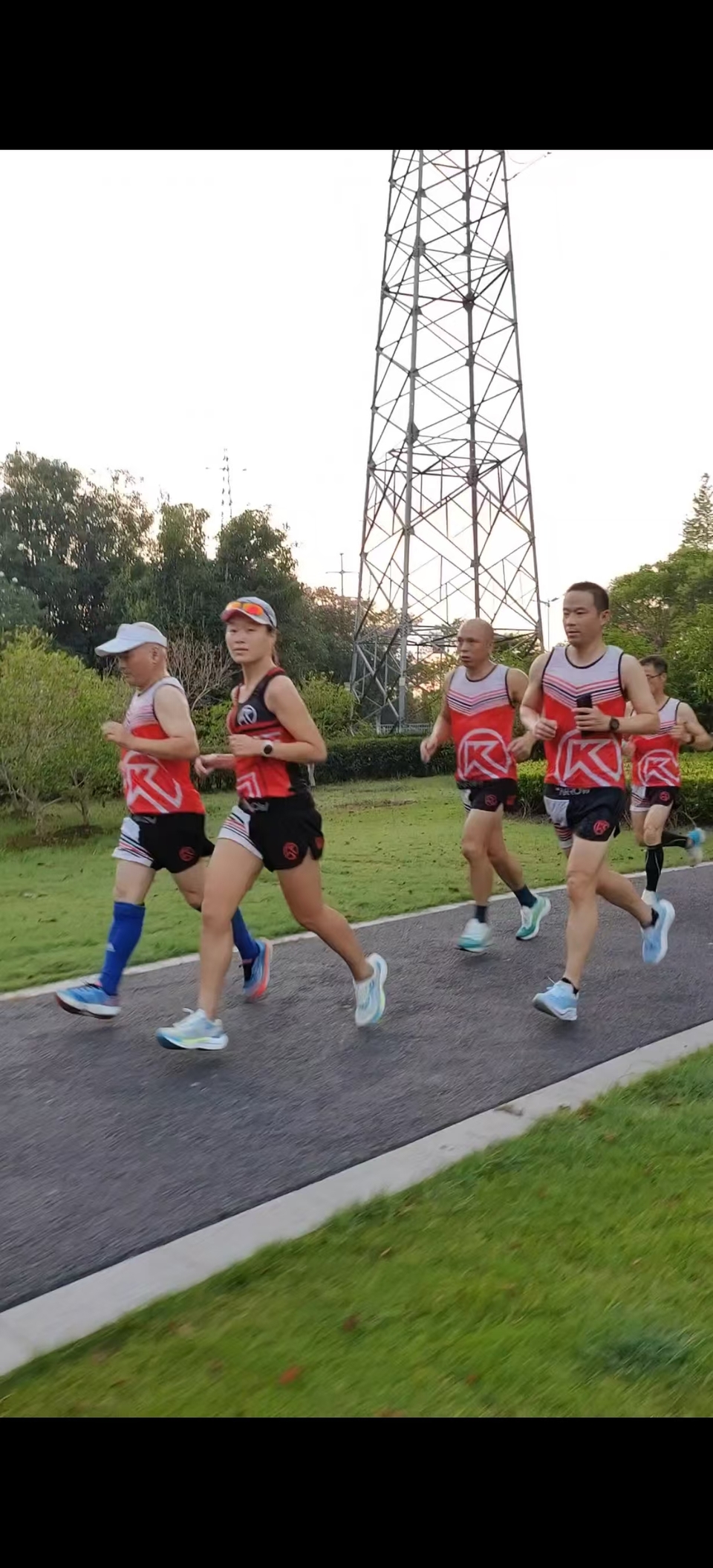 b-X1AF_jqGrZZNvCN-v1DoQQJKbpdakRWQX7ANDYUq3Iwmry5xMg9RW_XNrIEYrl