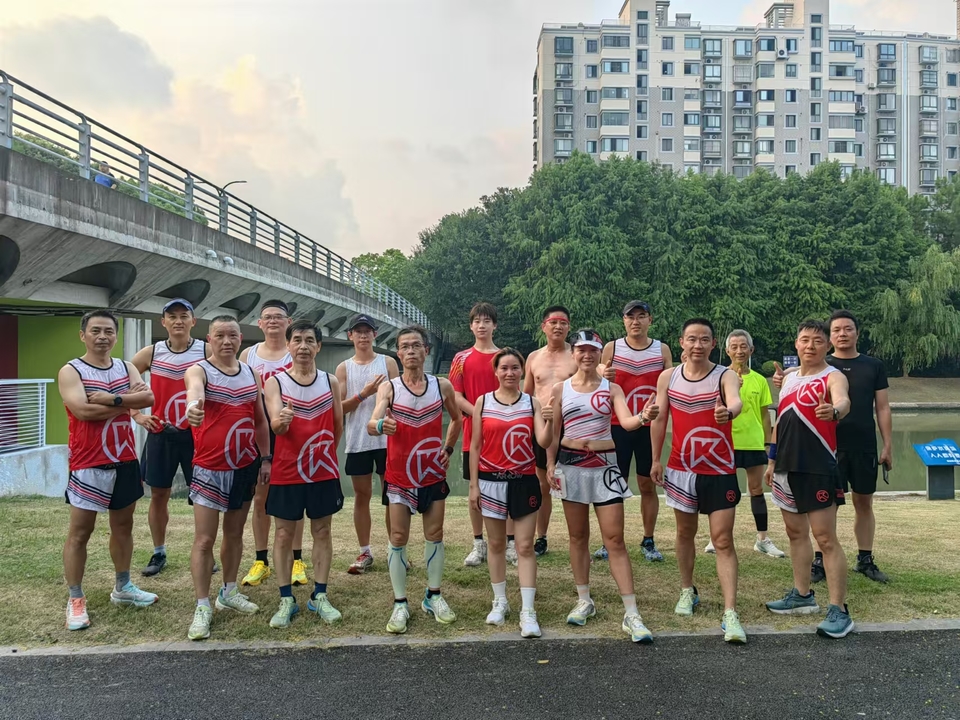 U23hD6iAg1a7jSB1rHWrrE1eg719ckCnOq1NalTpHhwkxN0pxeCXYJqEkydWzPIA