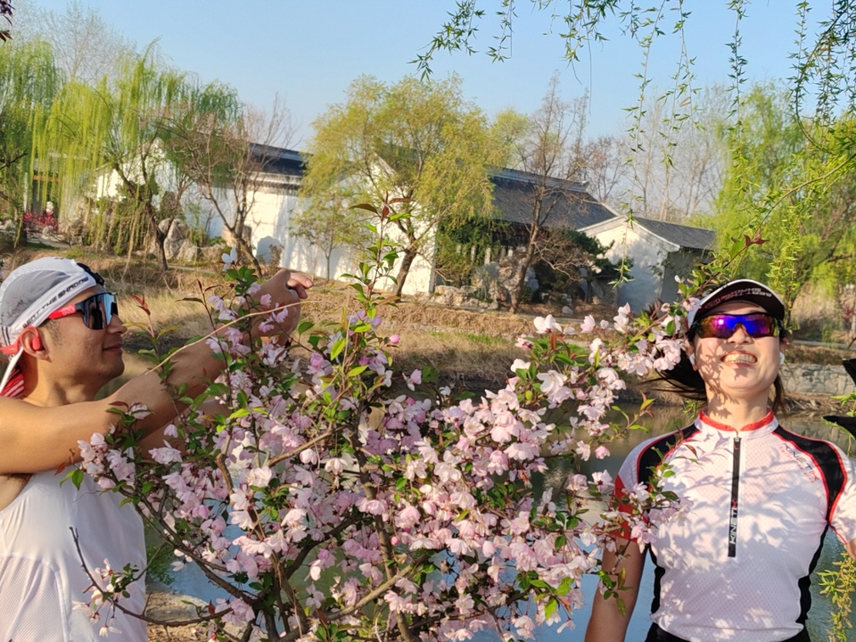 Fp0-BDFYDDO7I-SU3BRKn9UGGXXE-Ck2YAekOjXiejQhOYPlgP5Tm1Nw_ix9LmdK