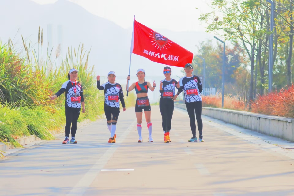 k0tXArx9lX_lA45qPBnZku0Ten59D3B6L252YRaSGgFdrG9eW300RW6UmnGKawIr