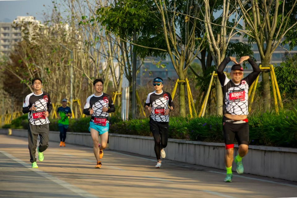 tbsDXdDCTN2IgC9TD0WQY-jsYi5-cwLEpBsBGn0-ILPsiRlwJQac0_jaGwx3J1oC