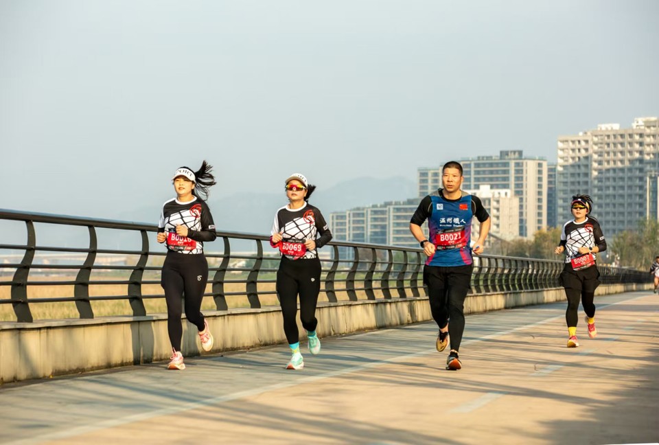 BPyb7JKywoRDw5Qr_pz2OIn2Oz_5_TLRrVakRvdXAxf72aQIFa9zdIKcUkqsr05T