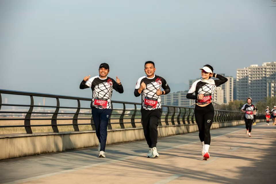 BPyb7JKywoRDw5Qr_pz2OLLtNHjHf708Hgc-roKwmi34tsrKsvjZGxmBz-sJD0K7