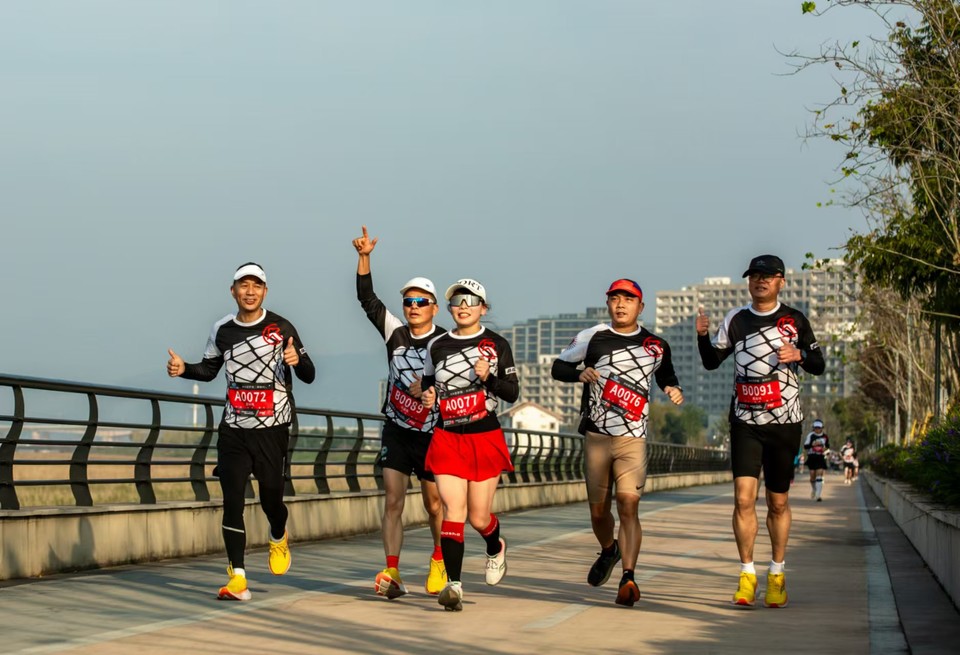 BPyb7JKywoRDw5Qr_pz2OFeRt_51HfmCpmHdeaLTwUeLSlz4fm1LYXSDosH7EPF2