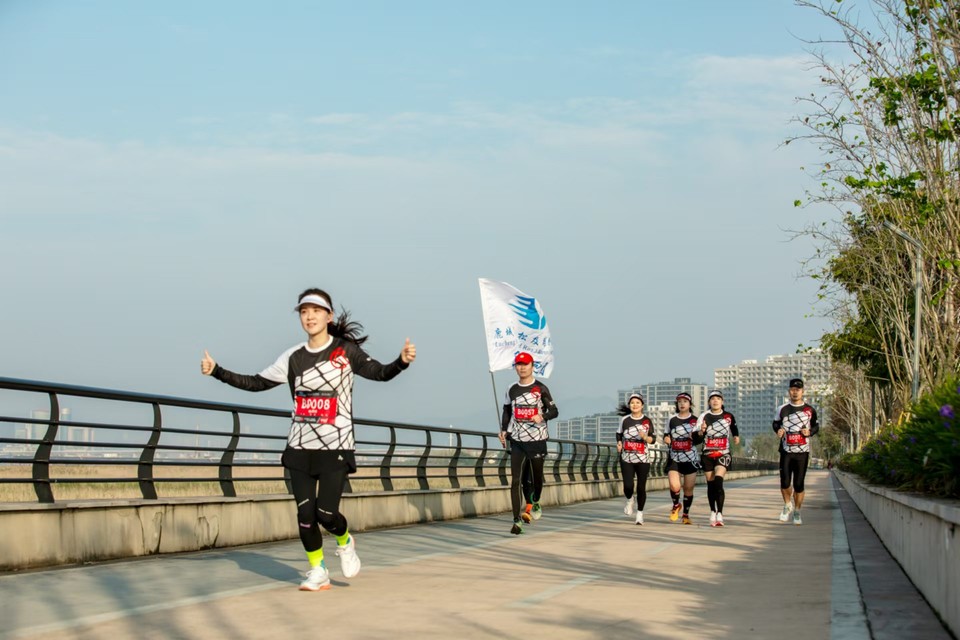 BPyb7JKywoRDw5Qr_pz2OPpbecSIgvWktINGrH_BSTH0ujk7kUFBtNQrngNQ8ldL