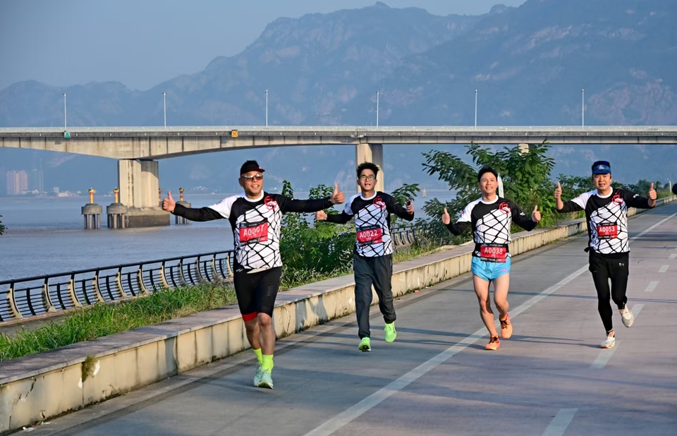 rT_zdpiyOgRadM2OSj6aAkVrWYq2QL_dr7lllJ9zsNNyrEnLVzURWWQCU5yKJXUE